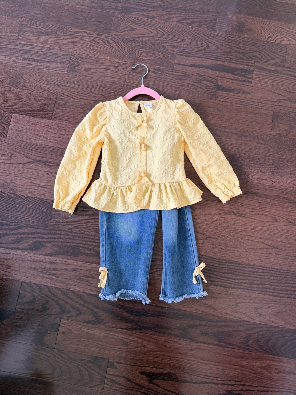 new without tags bows matching set